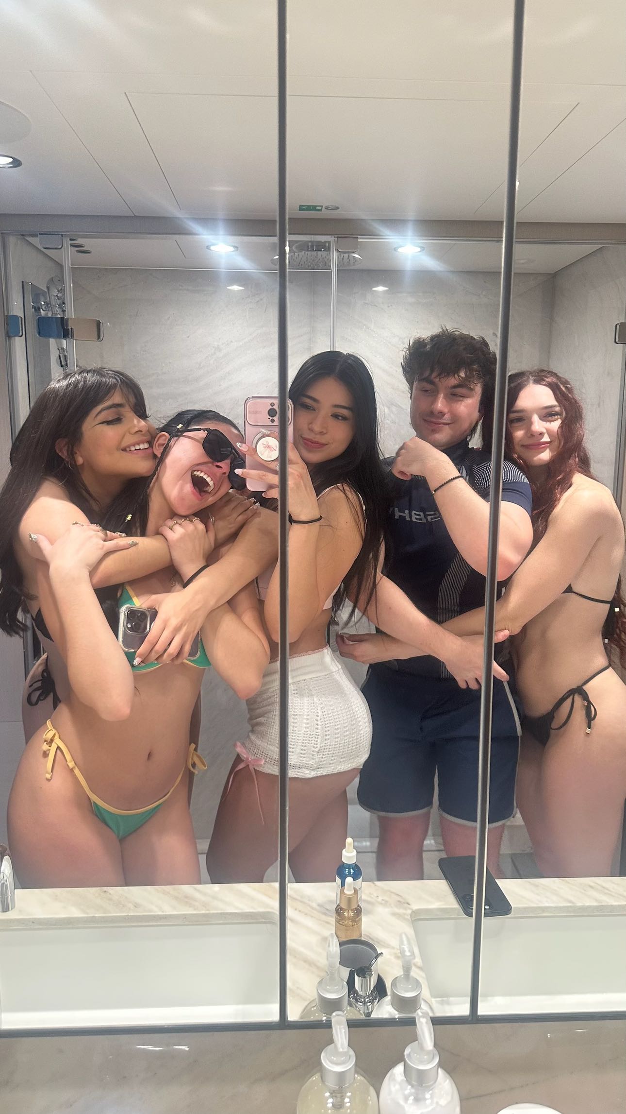 aishahsofeyy snapchat image archive image