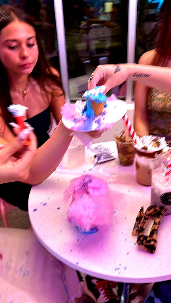 aishahsofeyy image ~ Altpins