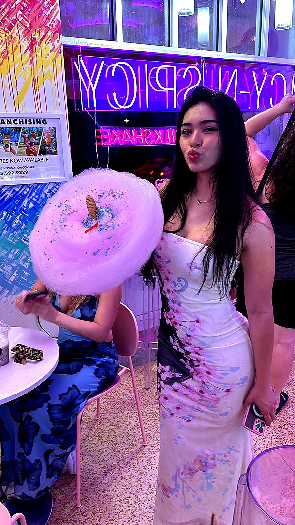 aishahsofeyy image ~ Altpins