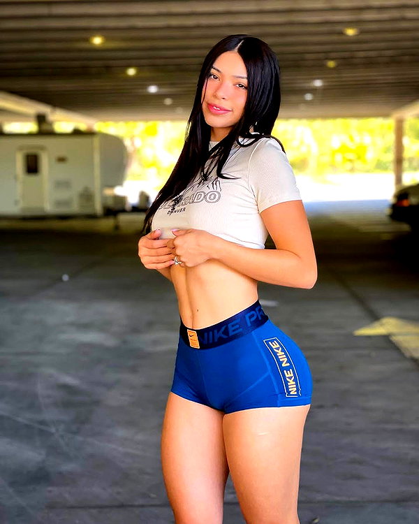aishahsofeyy snapchat image archive image