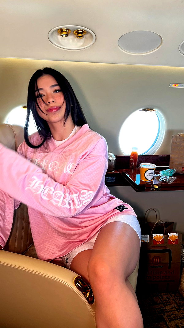 aishahsofeyy snapchat image archive image