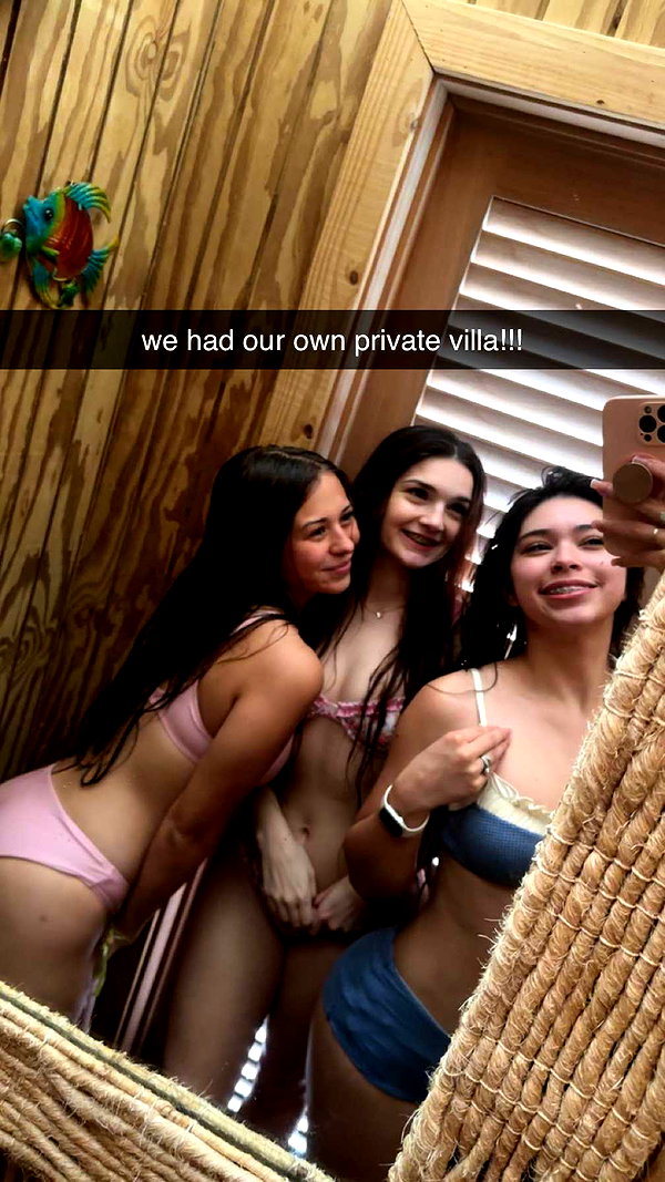 aishahsofeyy snapchat image archive image