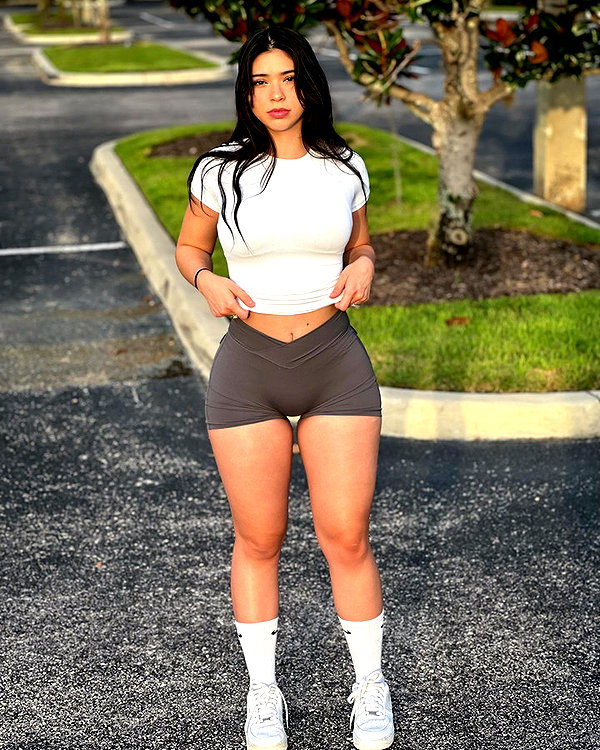 aishahsofeyy snapchat image archive image