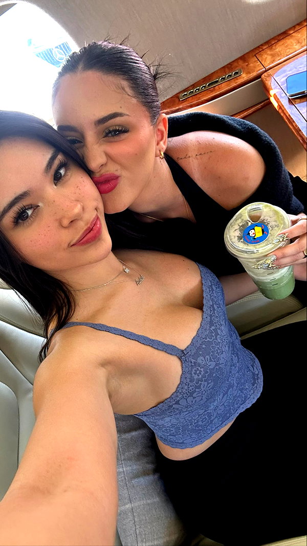 aishahsofeyy snapchat image archive image