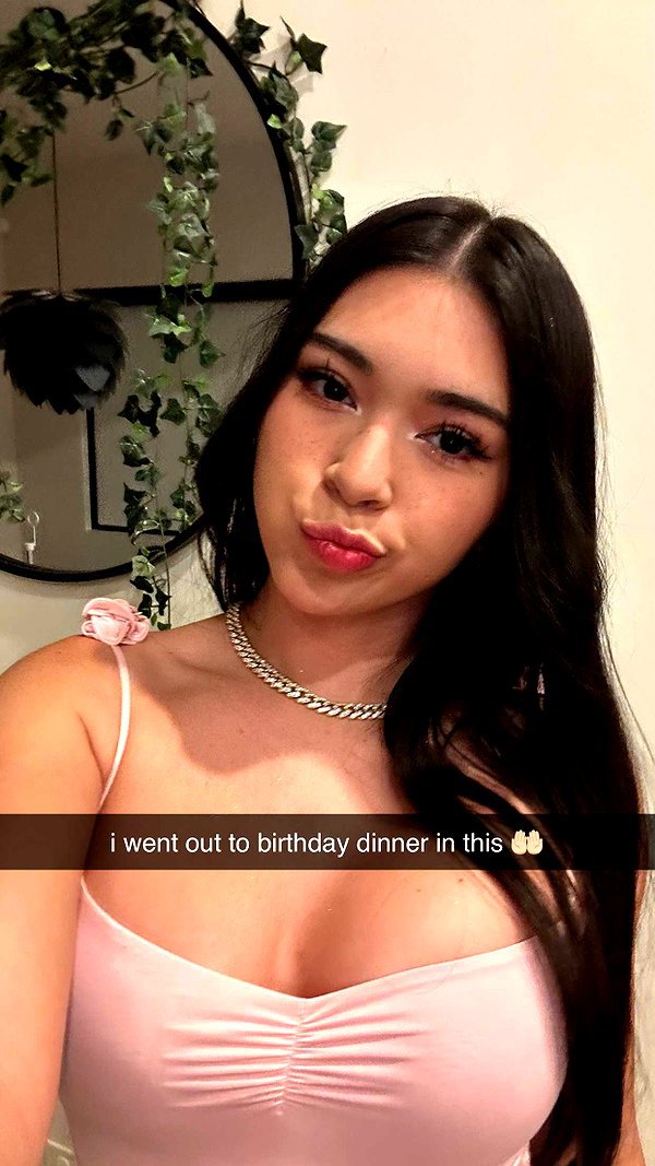 aishahsofeyy snapchat image archive image