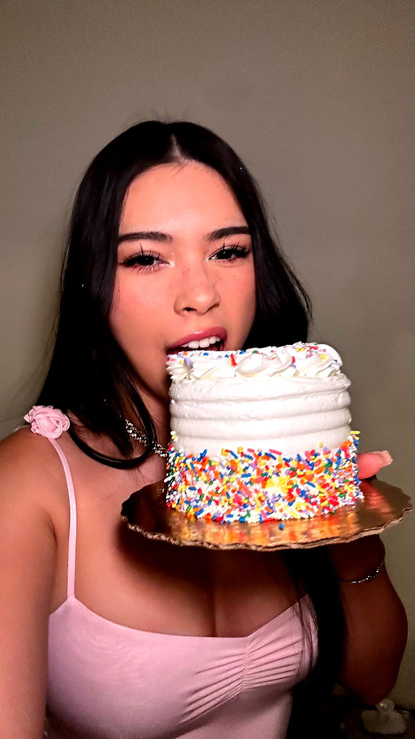 aishahsofeyy snapchat image archive image