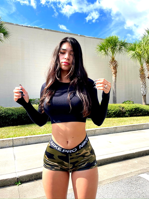 aishahsofeyy snapchat image archive image