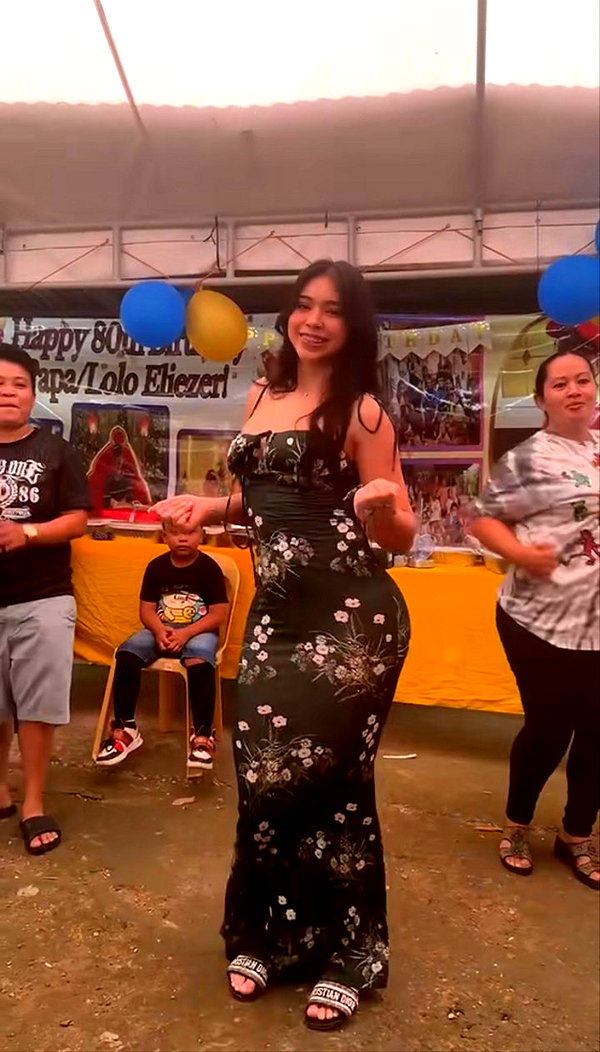 aishahsofeyy snapchat image archive image