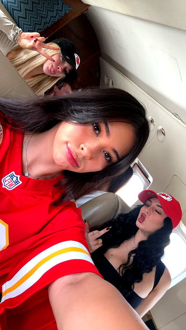 aishahsofeyy snapchat image archive image