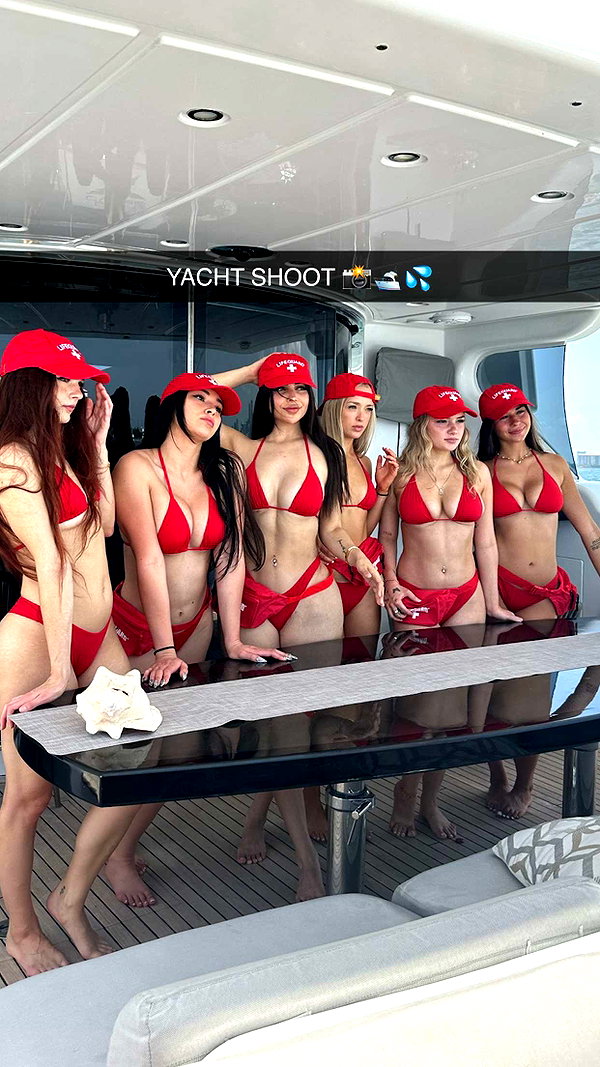 aishahsofeyy snapchat image archive image