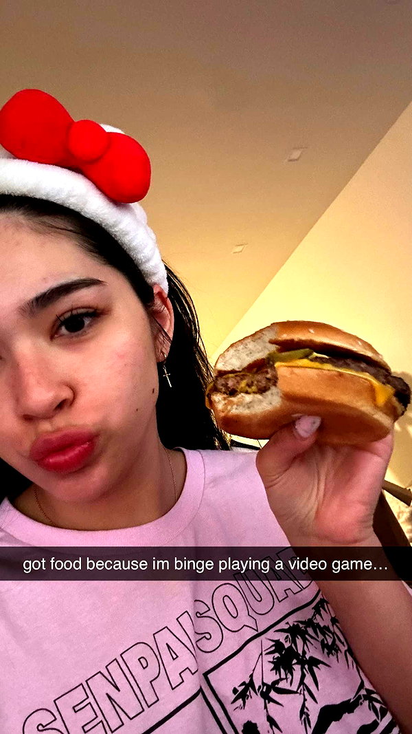 aishahsofeyy snapchat image archive image