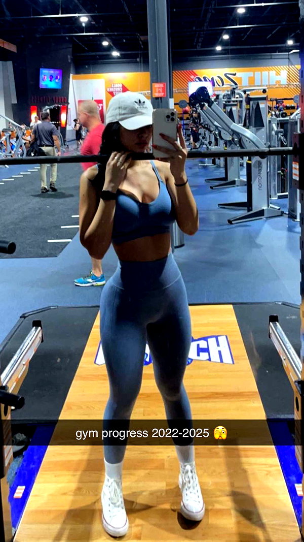 aishahsofeyy snapchat image archive image