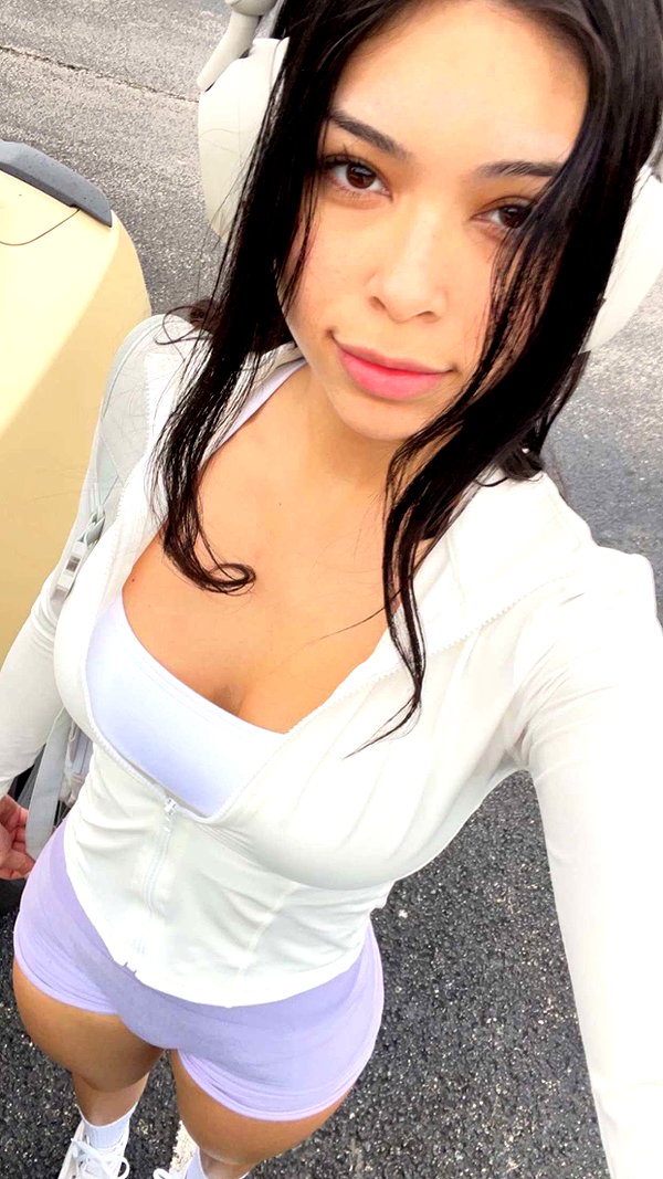 aishahsofeyy snapchat image archive image