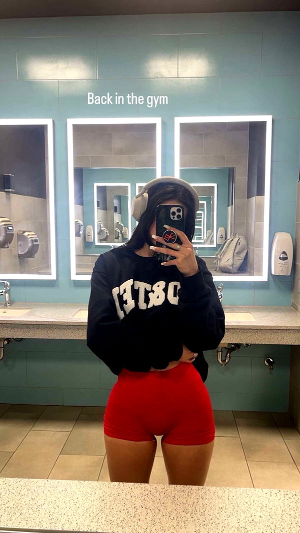 aishahsofeyy snapchat image archive image