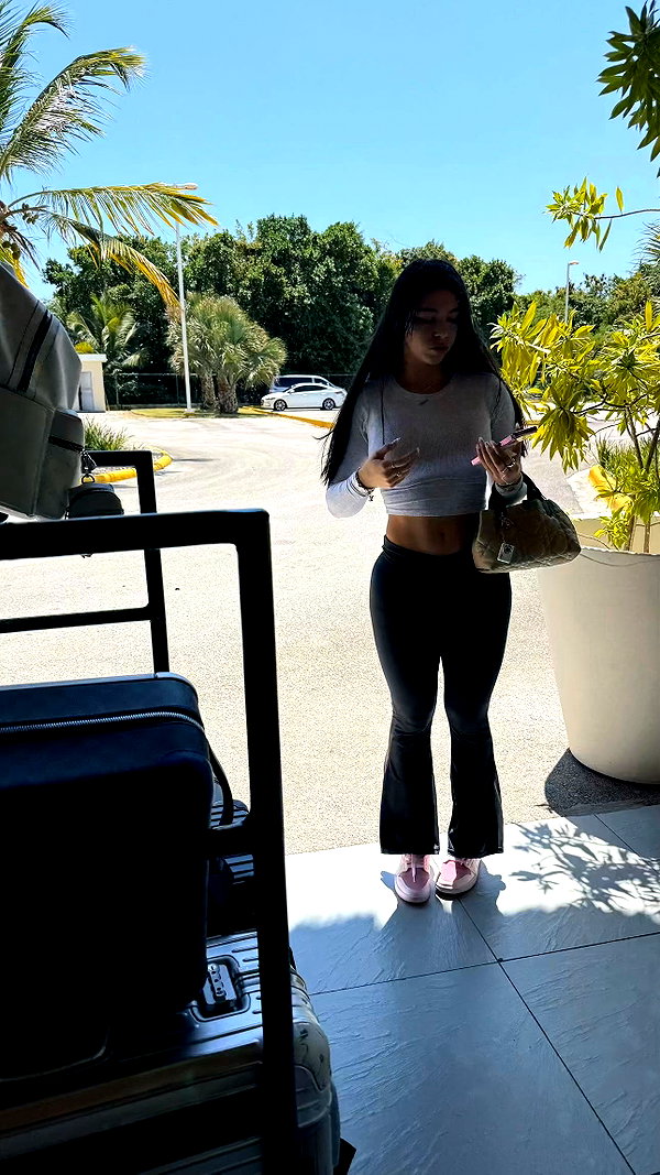 aishahsofeyy snapchat image archive image