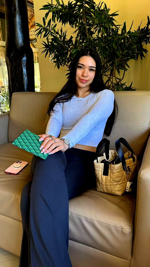 aishahsofeyy snapchat image archive image