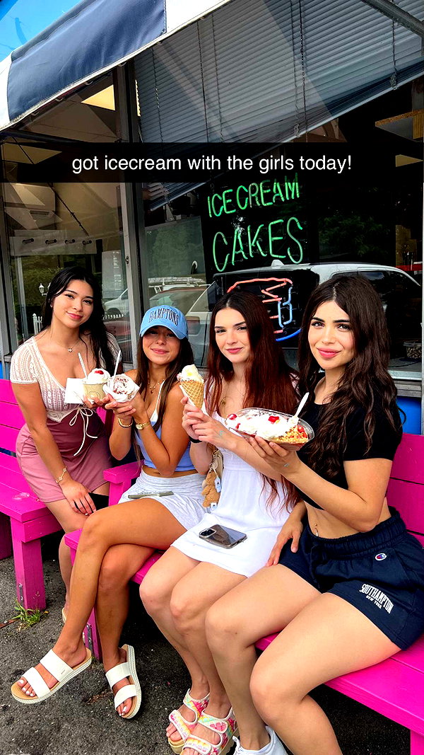 aishahsofeyy snapchat image archive image