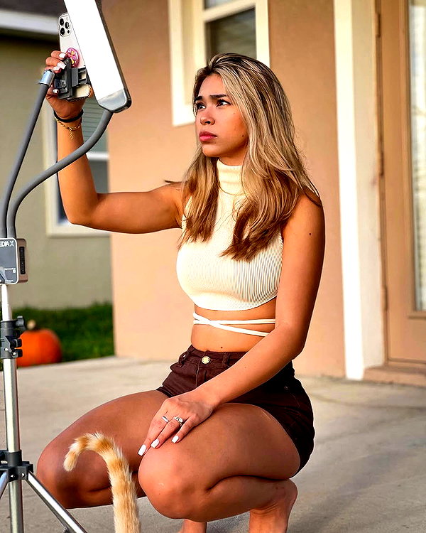 aishahsofeyy snapchat image archive image