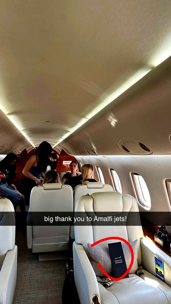 aishahsofeyy snapchat image archive image