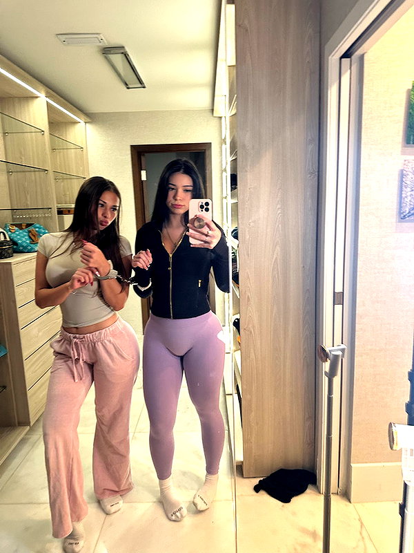 aishahsofeyy snapchat image archive image