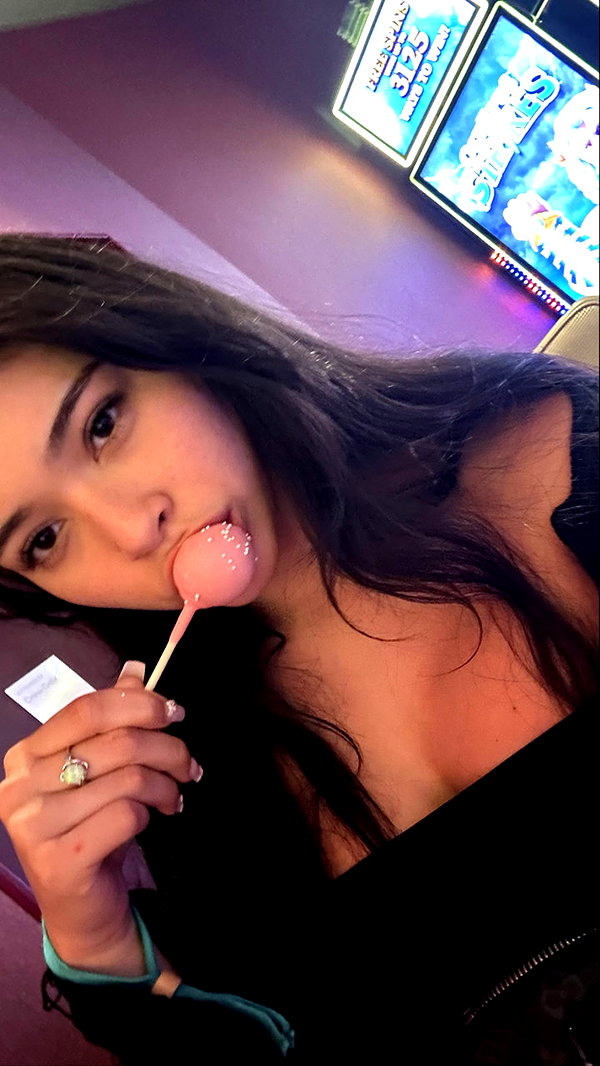 aishahsofeyy snapchat image archive image