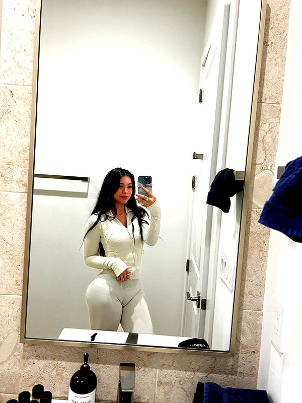 aishahsofeyy snapchat image archive image