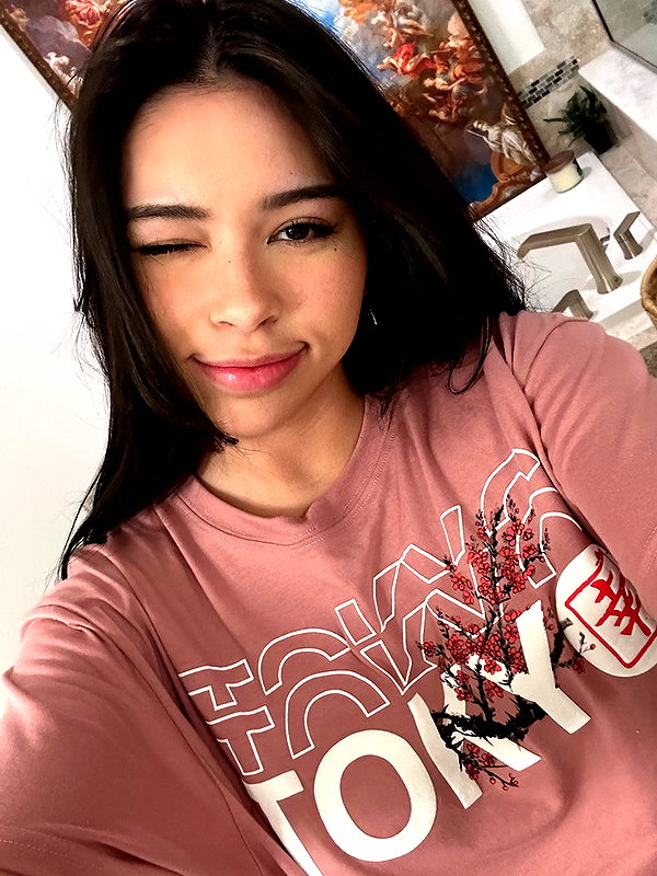 aishahsofeyy snapchat image archive image