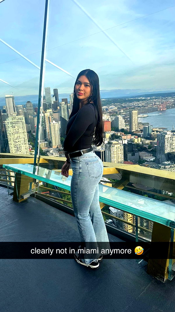 aishahsofeyy snapchat image archive image