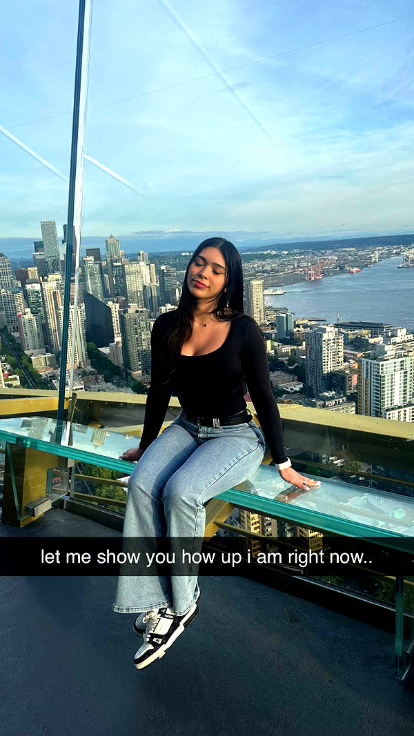 aishahsofeyy snapchat image archive image
