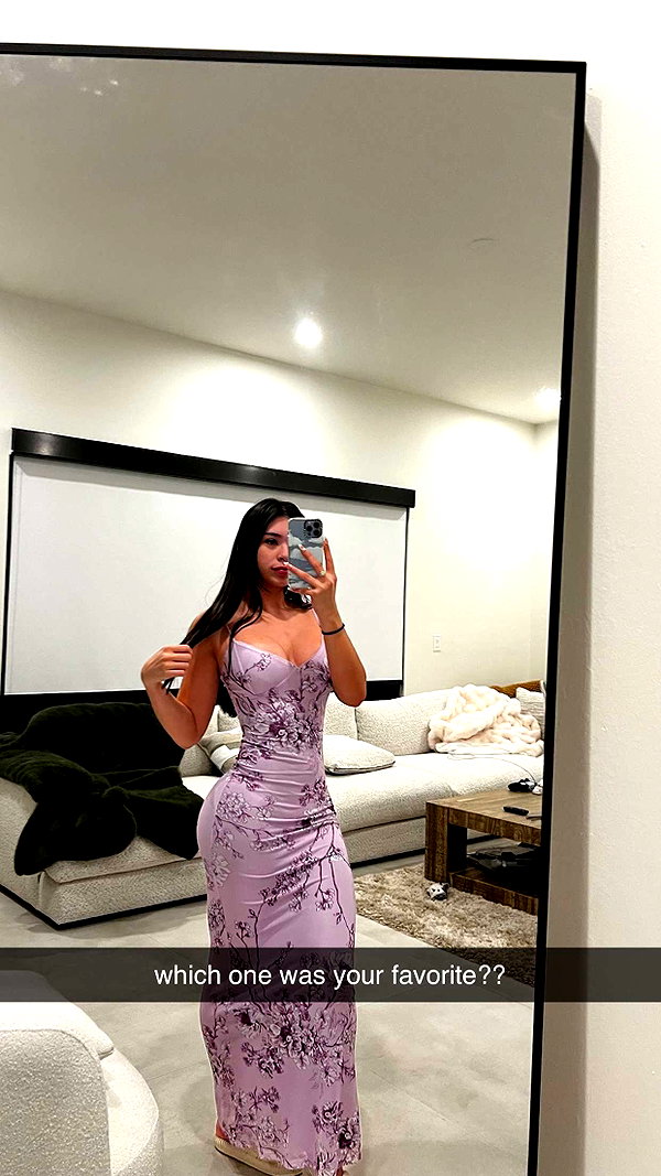 aishahsofeyy snapchat image archive image