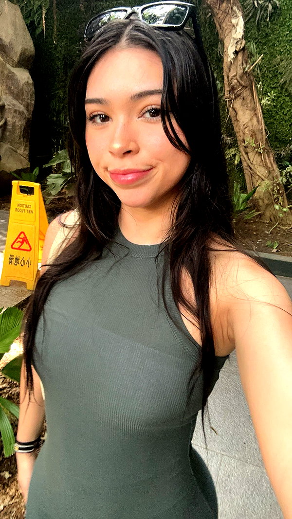 aishahsofeyy snapchat image archive image