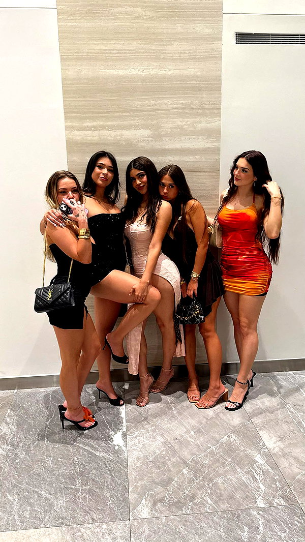 aishahsofeyy snapchat image archive image