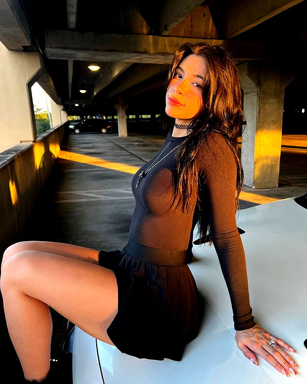 aishahsofeyy snapchat image archive image