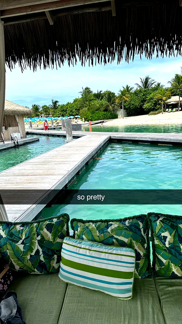 aishahsofeyy snapchat image archive image