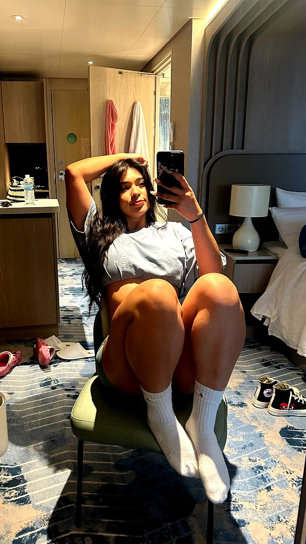 aishahsofeyy snapchat image archive image