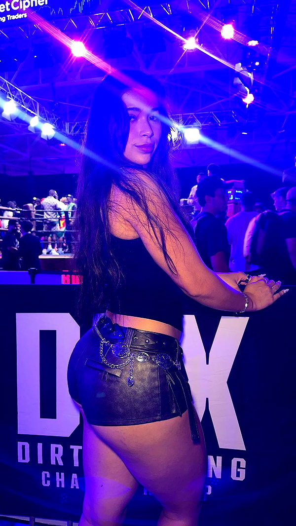 aishahsofeyy snapchat image archive image
