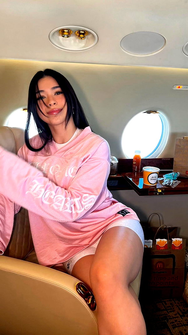 aishahsofeyy snapchat image archive image