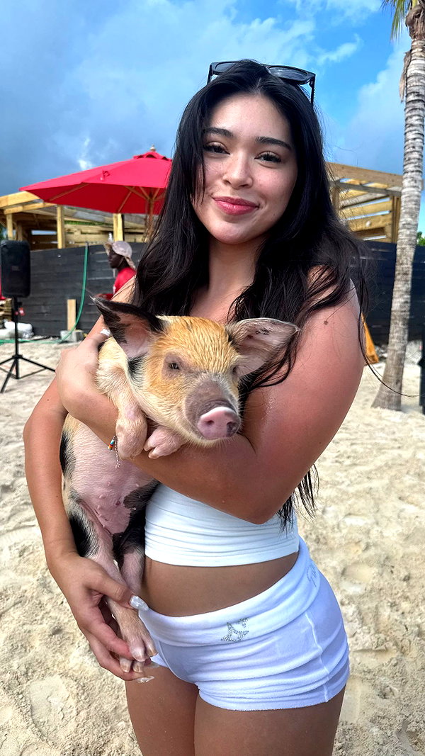 aishahsofeyy snapchat image archive image
