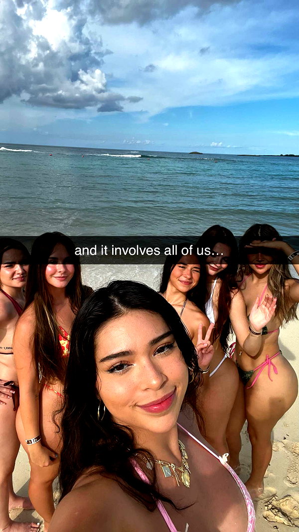 aishahsofeyy snapchat image archive image