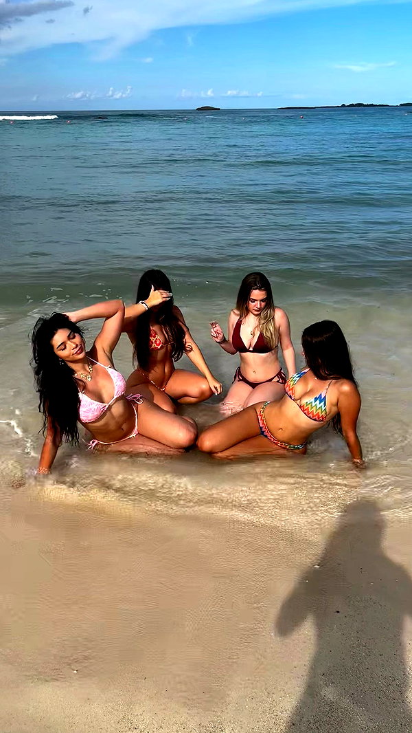 aishahsofeyy snapchat image archive image