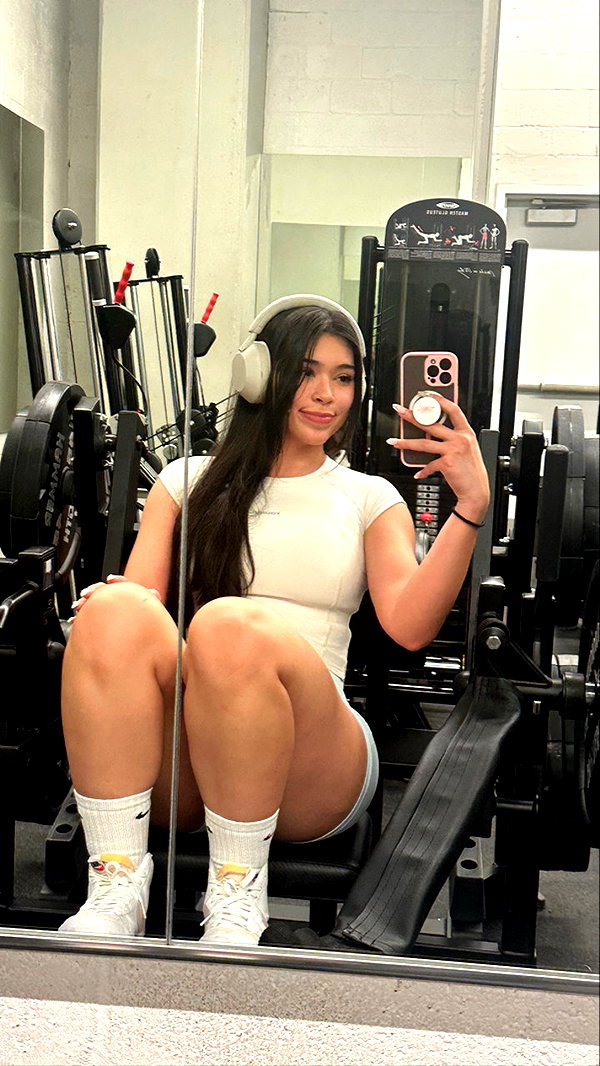 aishahsofeyy snapchat image archive image