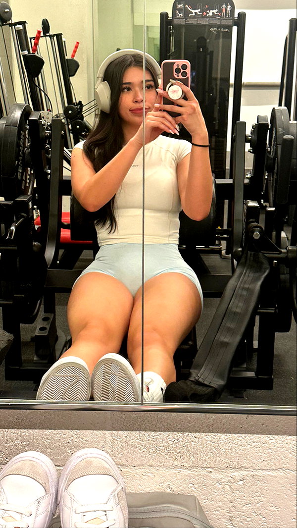 aishahsofeyy snapchat image archive image