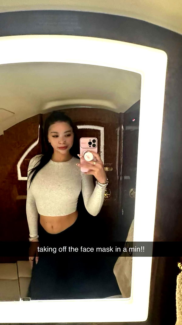 aishahsofeyy snapchat image archive image