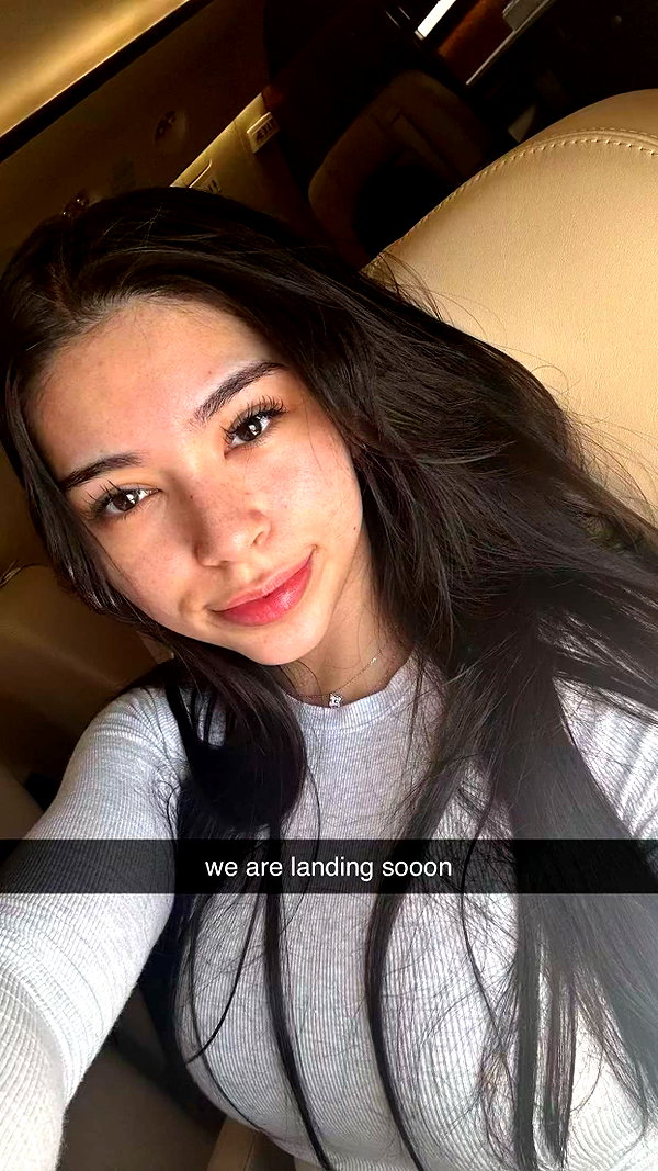 aishahsofeyy snapchat image archive image