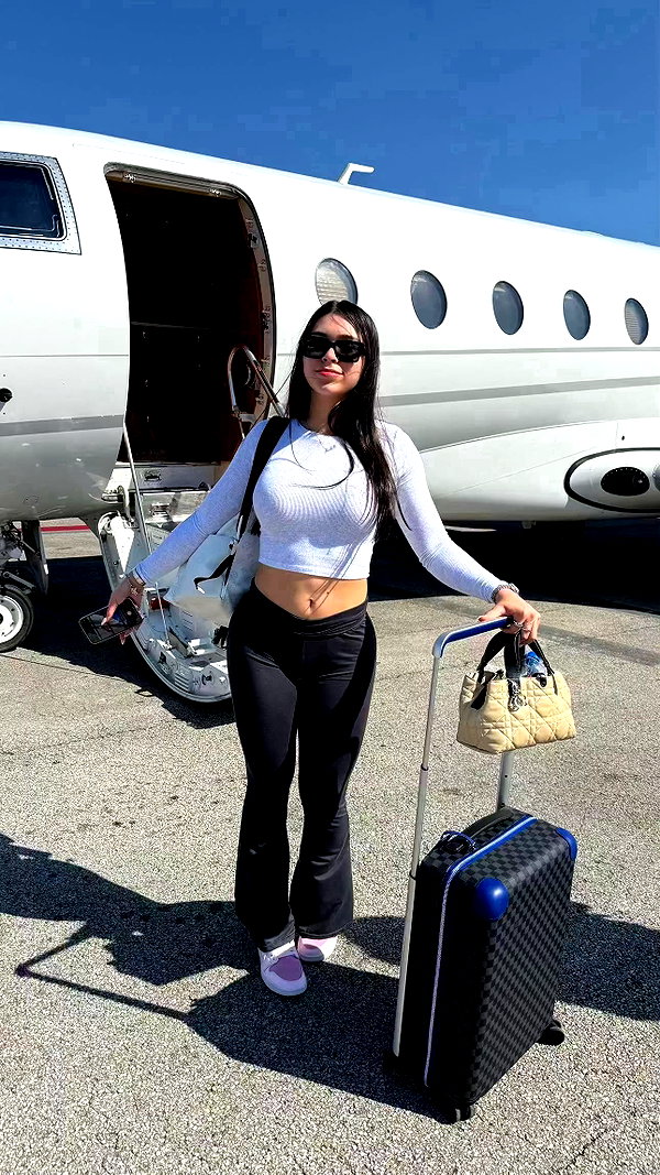 aishahsofeyy snapchat image archive image