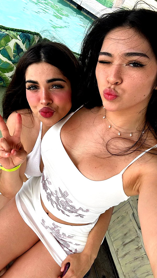 aishahsofeyy snapchat image archive image