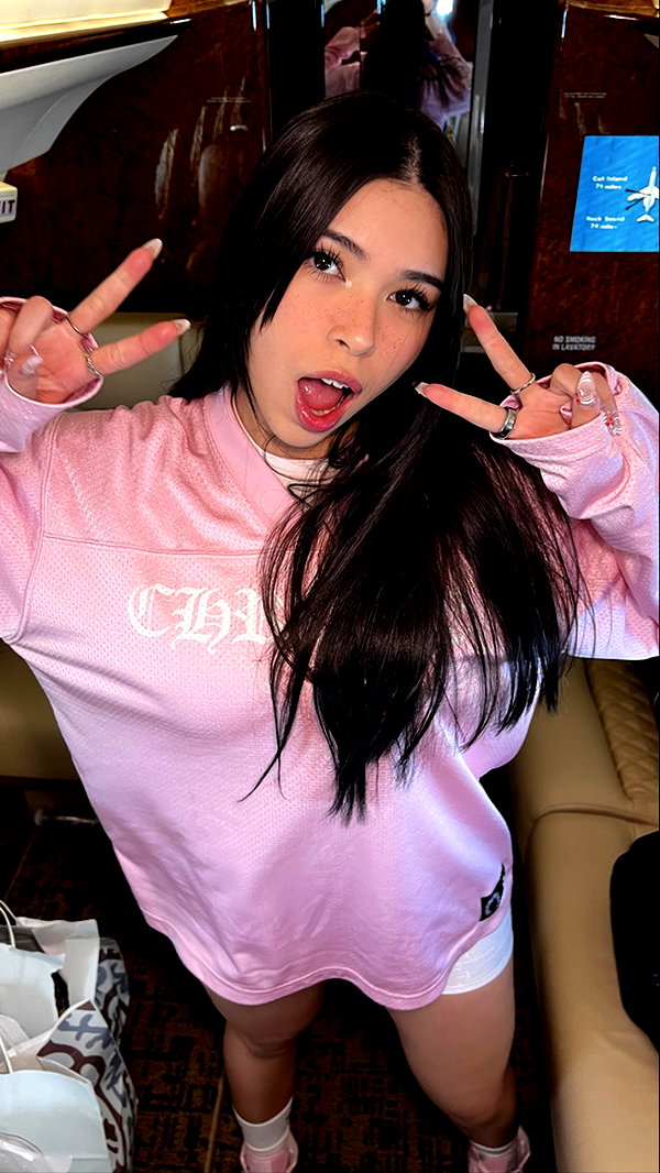 aishahsofeyy snapchat image archive image