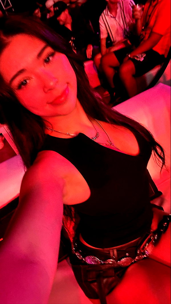 aishahsofeyy snapchat image archive image
