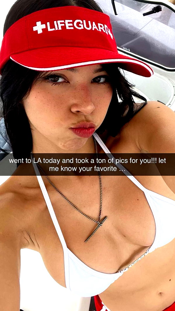 aishahsofeyy snapchat image archive image