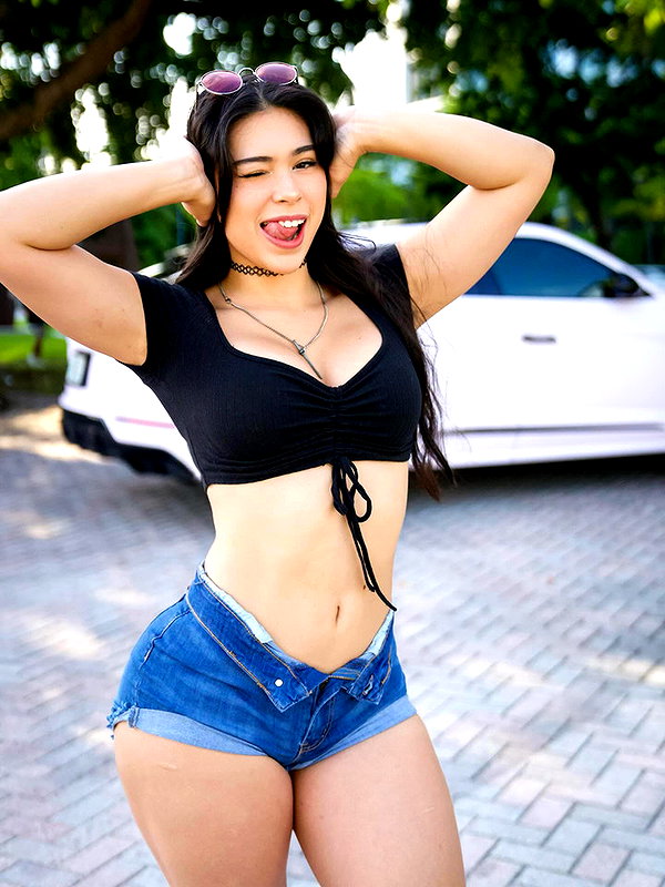 aishahsofeyy snapchat image archive image